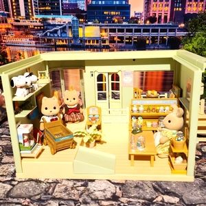 Calico Critters Sylvanian Market bundle